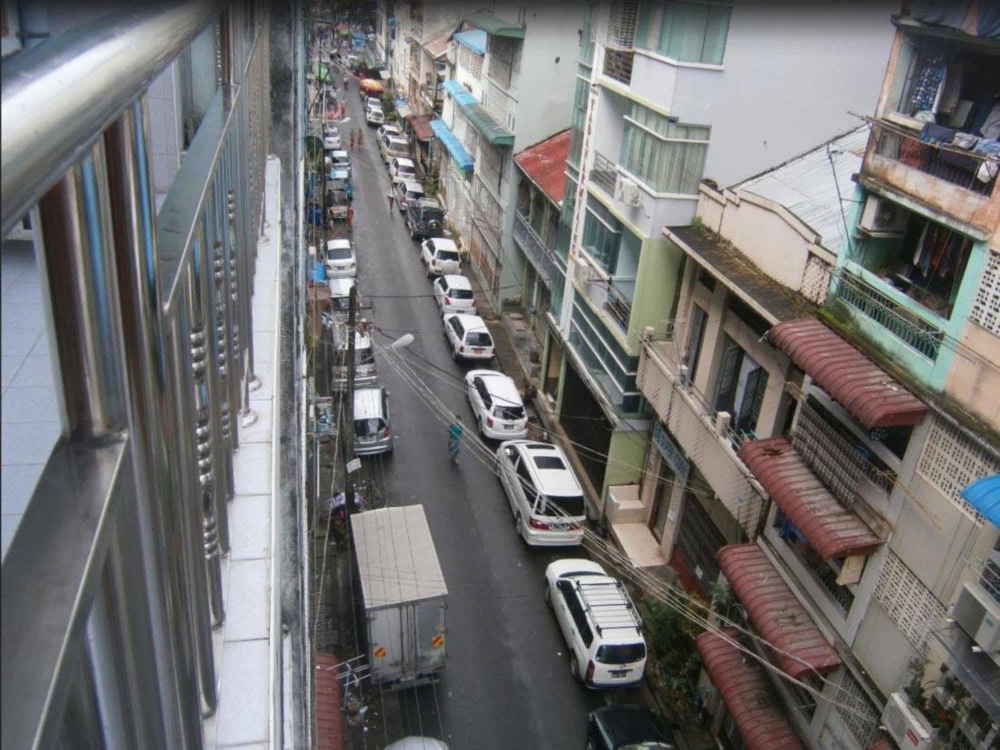 Hostel9 Yangon Exterior photo