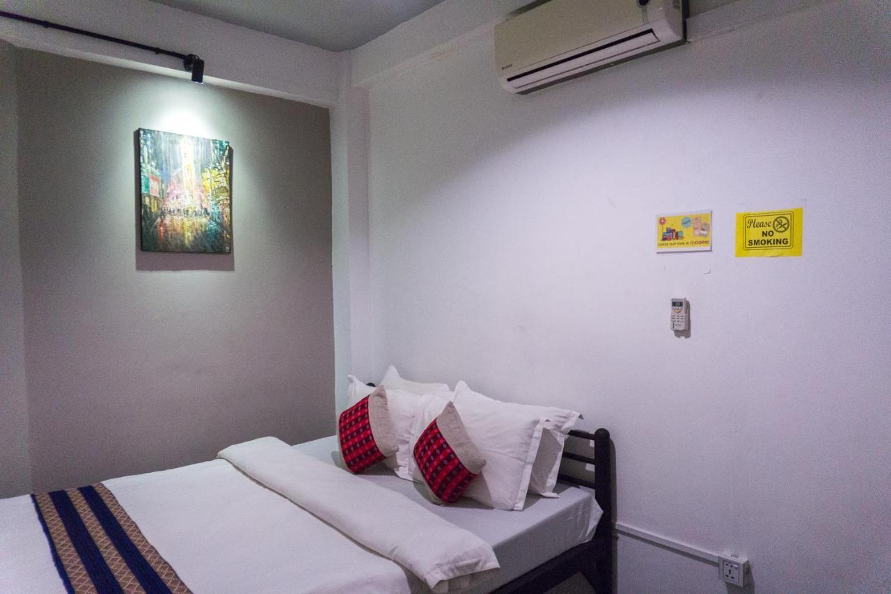 Hostel9 Yangon Exterior photo