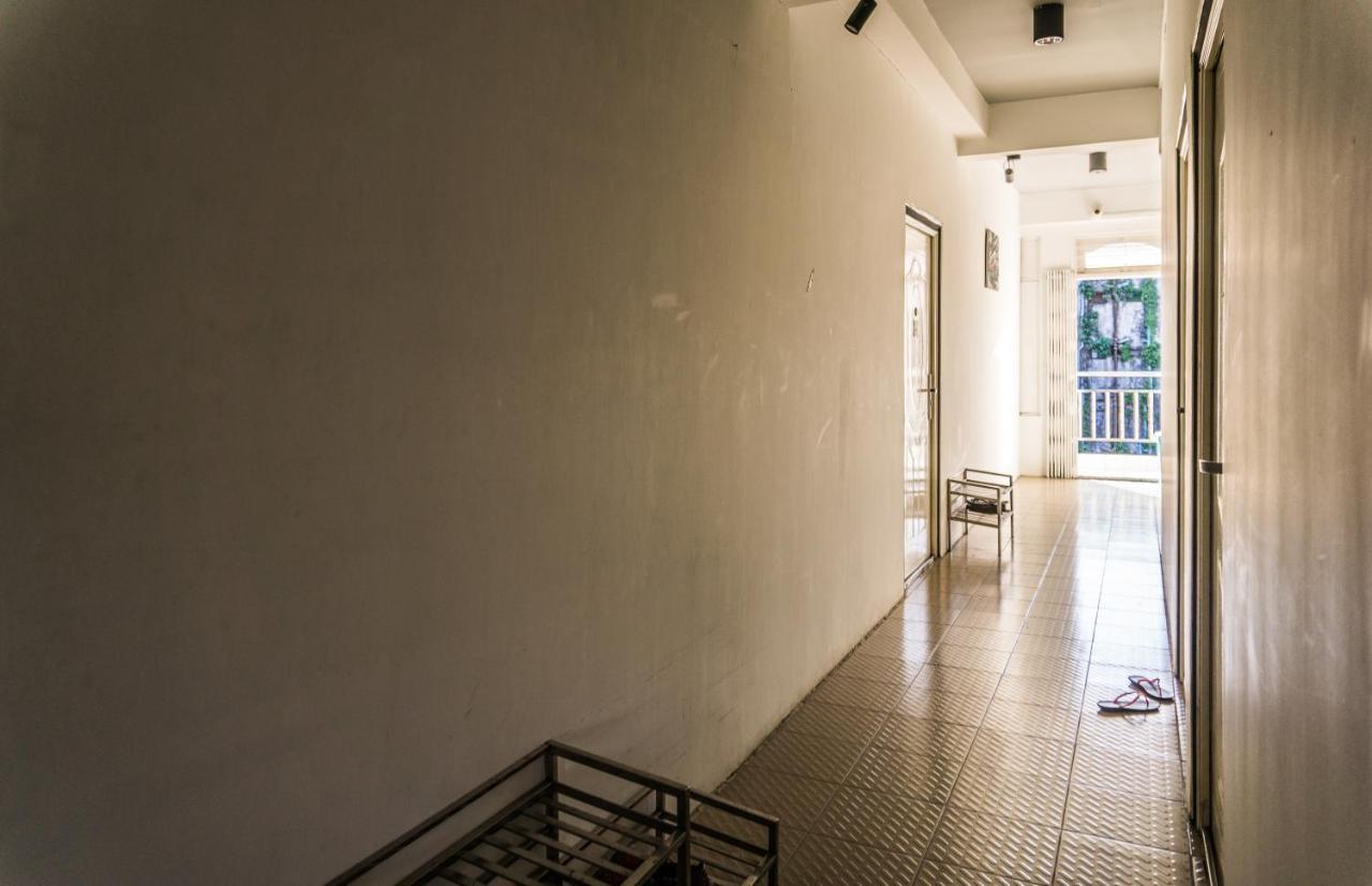 Hostel9 Yangon Exterior photo
