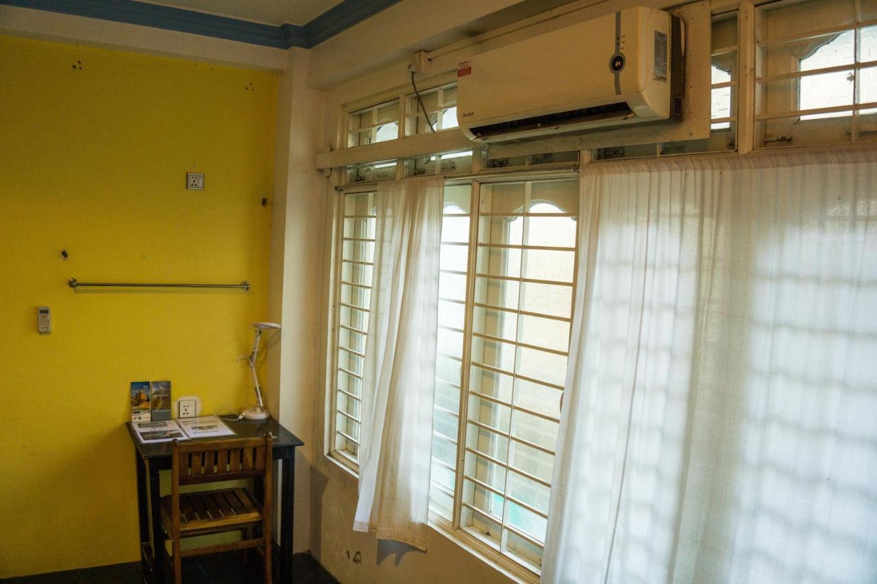 Hostel9 Yangon Exterior photo